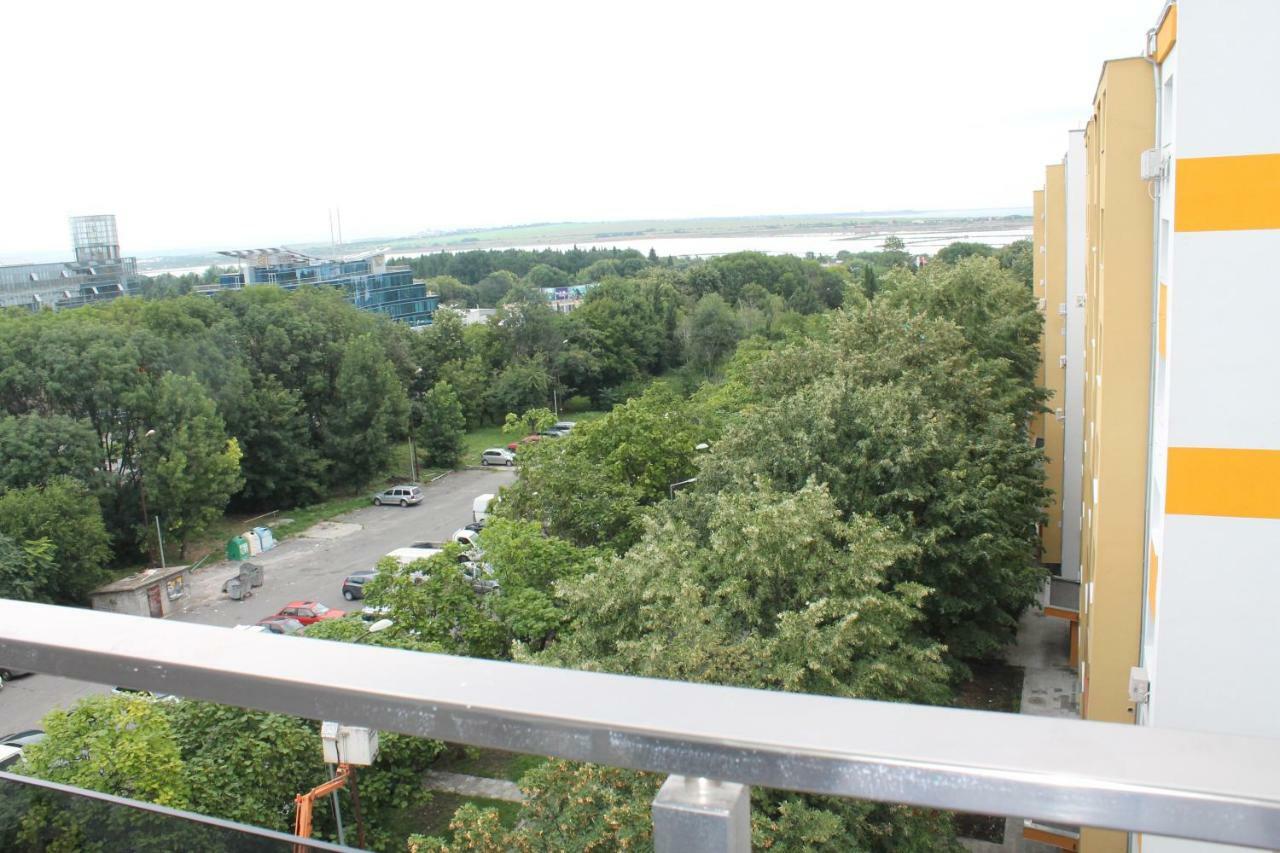 Airluxapartament Lägenhet Burgas Exteriör bild